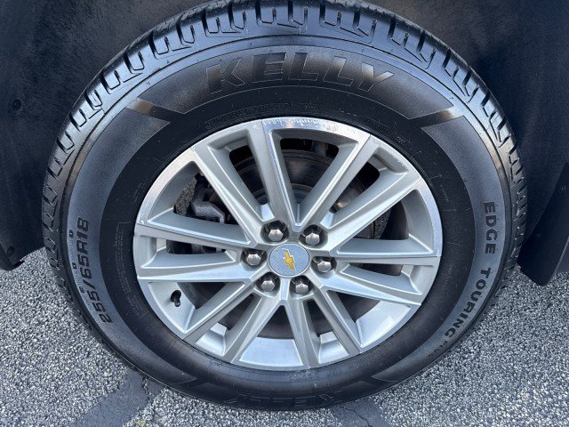 Used 2023 Chevrolet Traverse LT FWD image 10