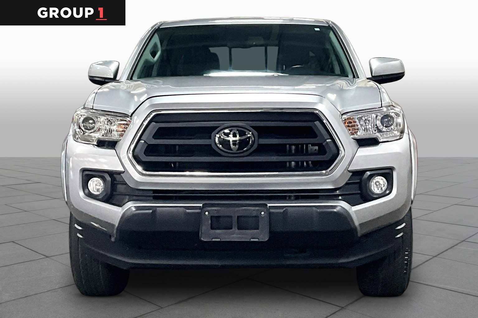 Certified 2023 Toyota Tacoma SR5 AWD/4WD image 4