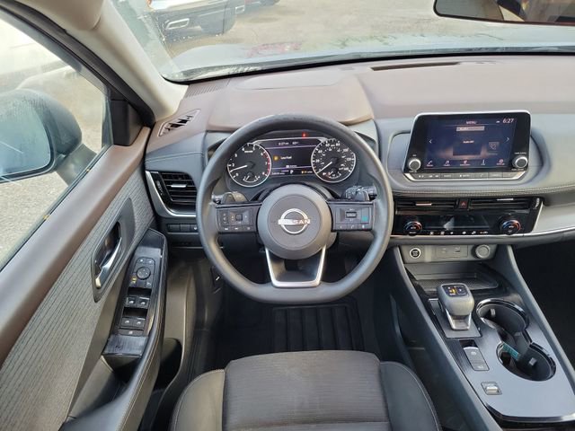 Used 2023 Nissan Rogue SV image 28