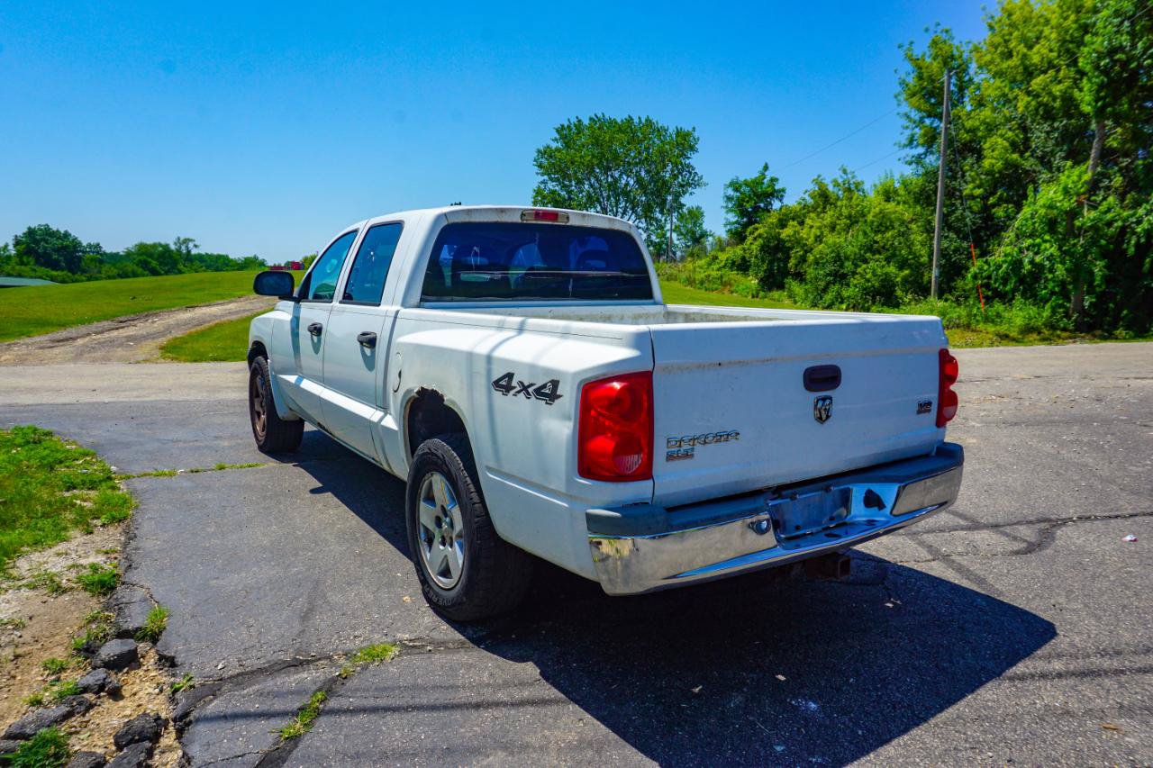 Used 2005 Dodge Dakota SLT AWD/4WD image 3