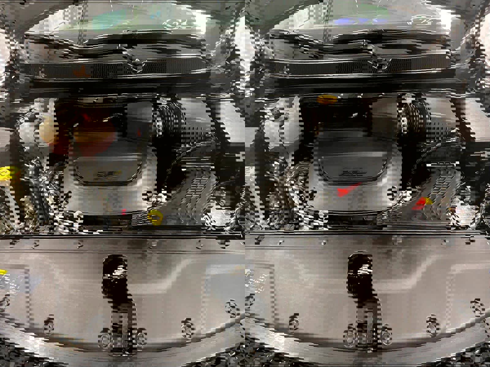 Used 2024 Chrysler Pacifica Touring-L image 30