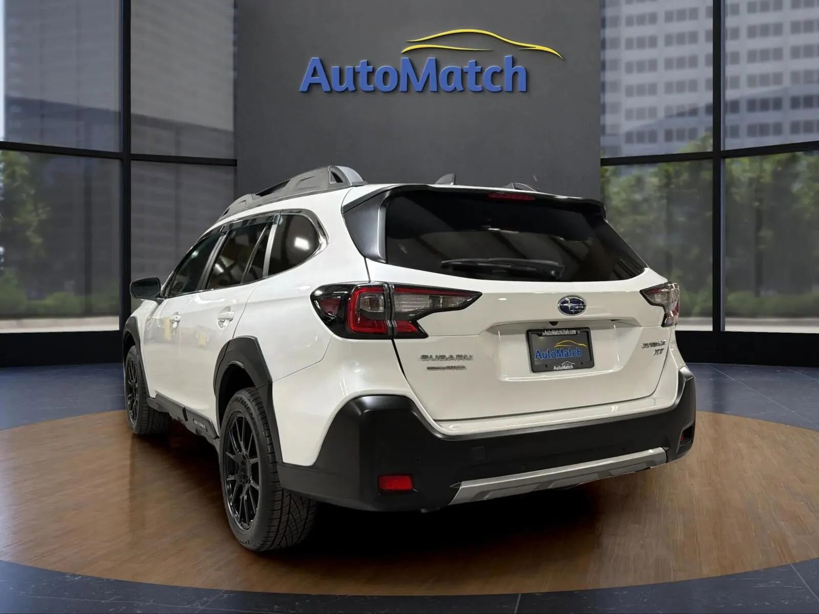 Used 2024 Subaru Outback Limited XT image 8