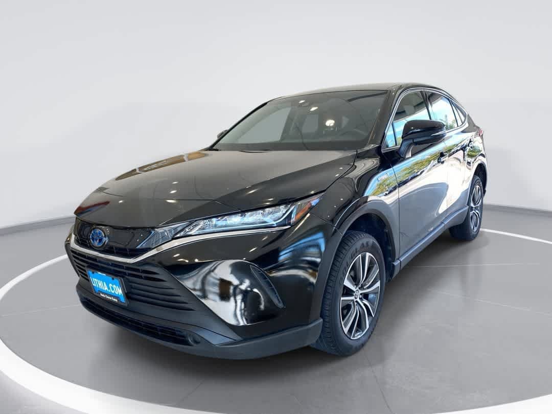 Used 2021 Toyota Venza LE w/ Carpet Mat Package (TMS)