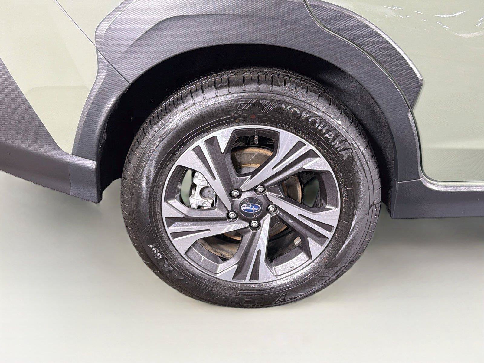 Used 2026 Subaru Crosstrek 2.5i Premium AWD/4WD image 33