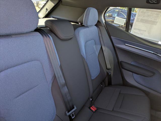 New 2026 Volvo EX30 Plus w/ Protection Package Premier image 13