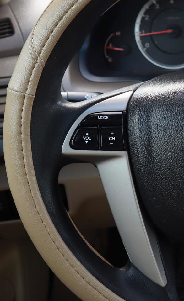 Used 2010 Honda Accord LX-P image 21
