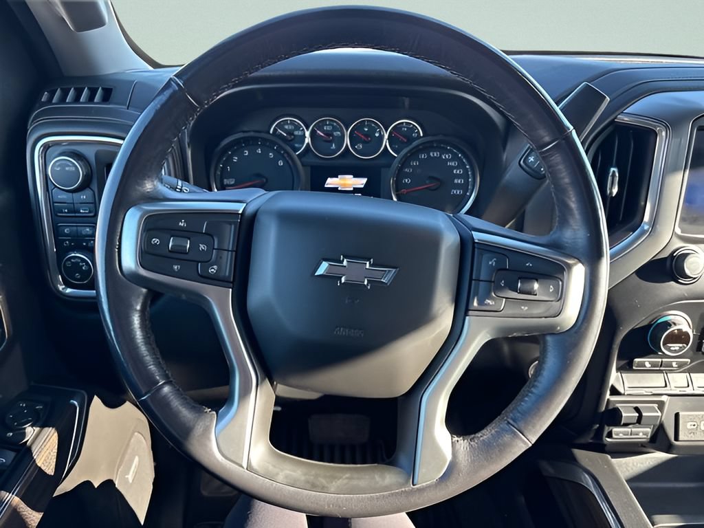Used 2020 Chevrolet Silverado 1500 RST AWD/4WD image 14