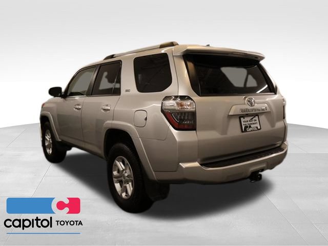 Used 2024 Toyota 4Runner SR5 AWD/4WD image 4