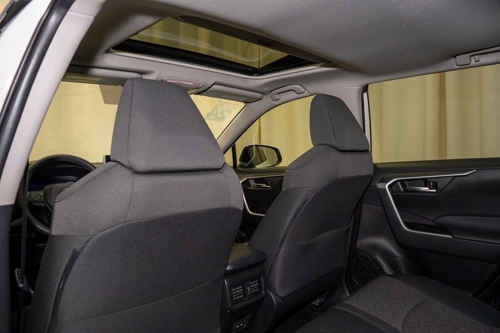Used 2024 Toyota RAV4 XLE image 10