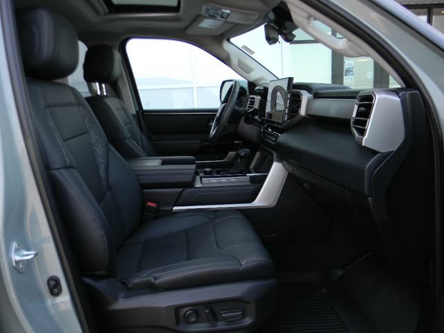Used 2023 Toyota Sequoia Limited w/ TRD Off-Road Package AWD/4WD image 33