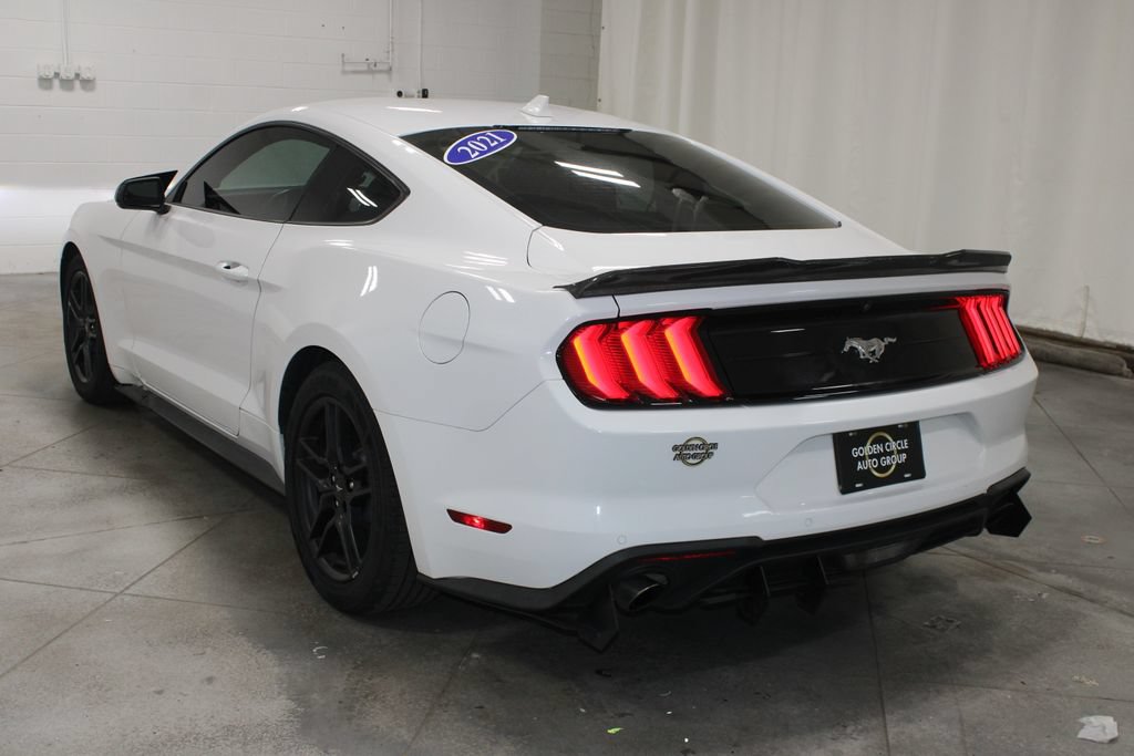Used 2021 Ford Mustang Premium RWD image 7