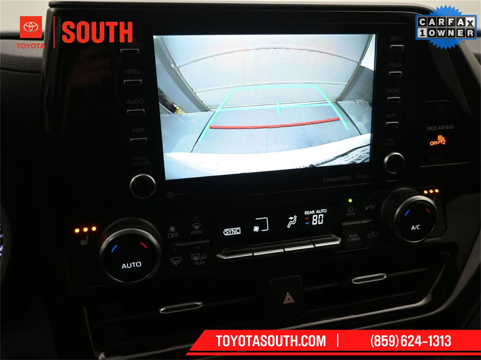 Used 2022 Toyota Highlander XLE image 13