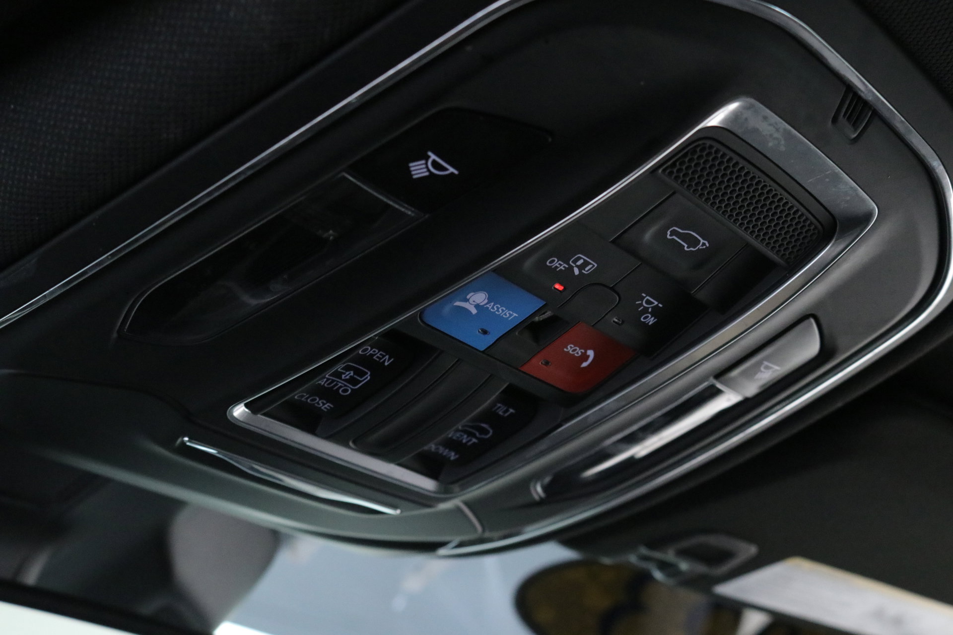 Used 2023 Jeep Grand Cherokee Altitude image 19