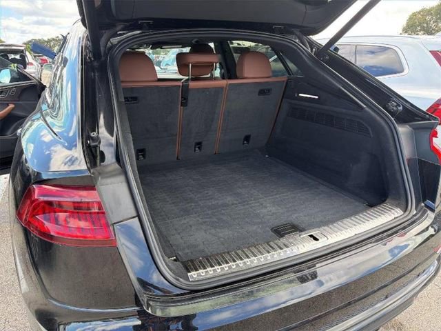 Used 2020 Audi Q8 Premium Plus w/ Premium Plus Package image 9