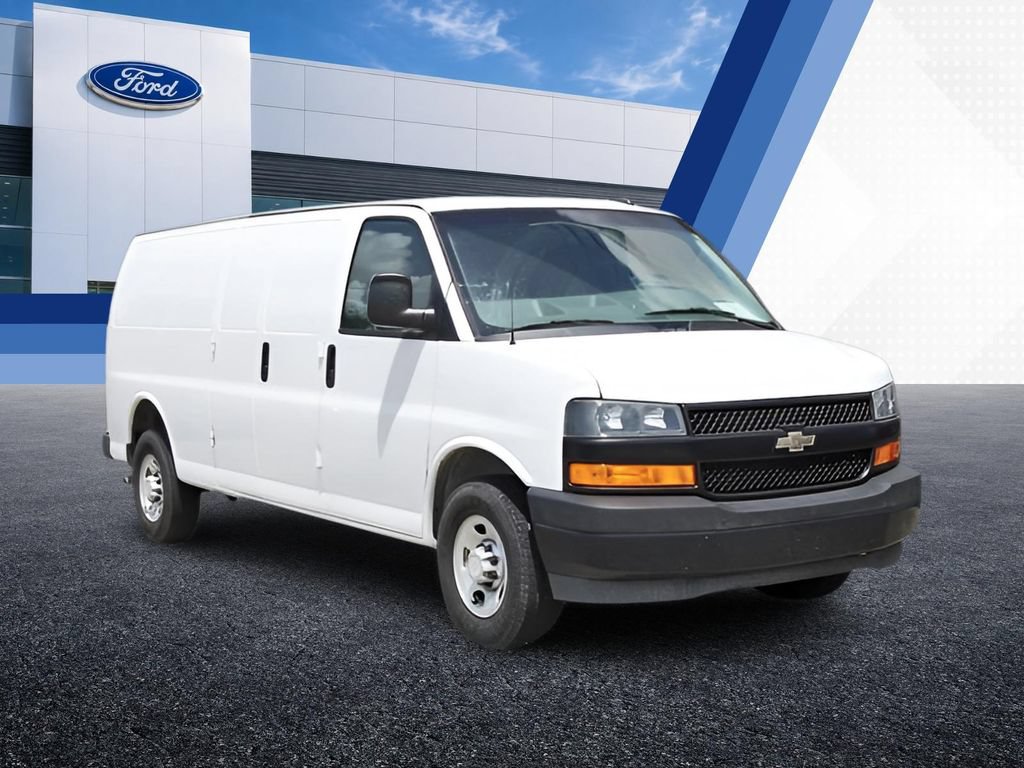 Used 2021 Chevrolet Express 2500 Extended w/ Driver Convenience Package RWD image 6