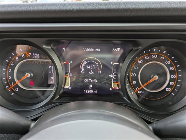Used 2024 Jeep Gladiator Mojave w/ Convenience Group image 30