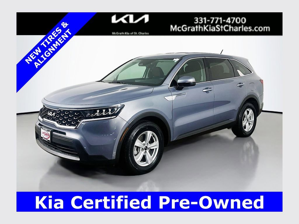 Certified 2023 Kia Sorento LX FWD image 1