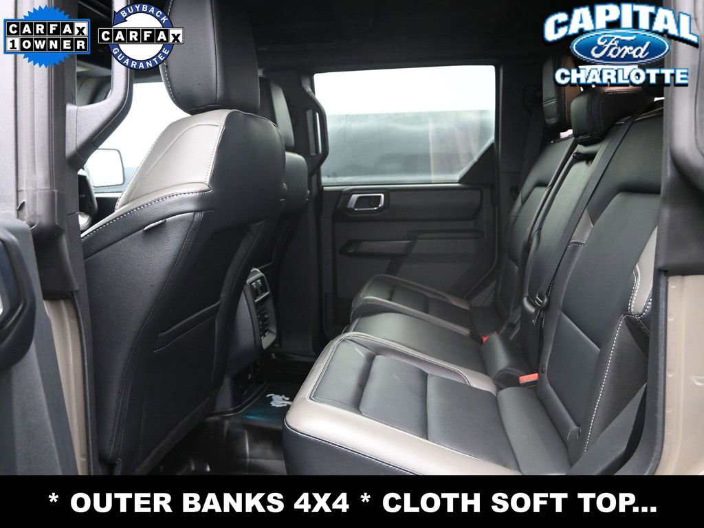 Used 2025 Ford Bronco Outer Banks image 11