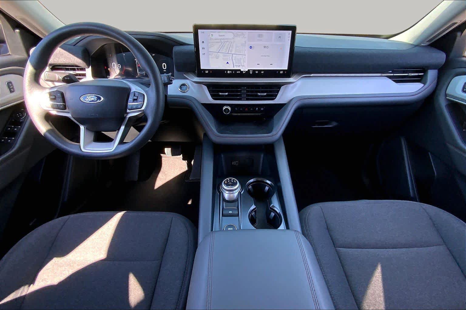 Used 2026 Ford Explorer Active RWD image 15