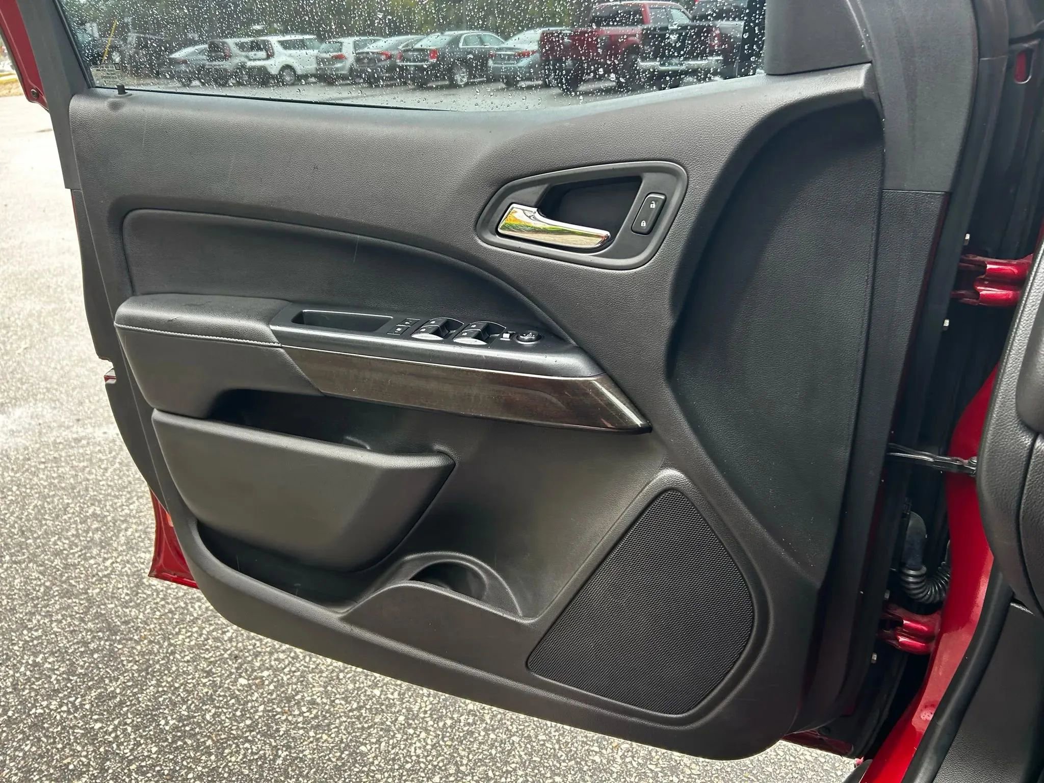 Used 2018 GMC Canyon SLE w/ SLE Convenience Package image 30