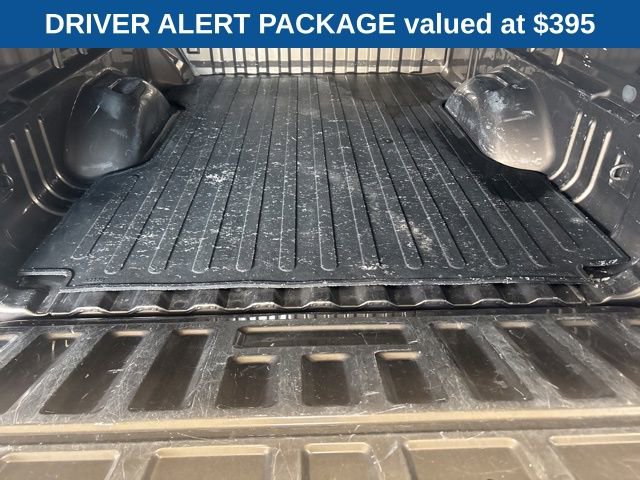 Used 2017 GMC Canyon SLE w/ SLE Convenience Package image 6