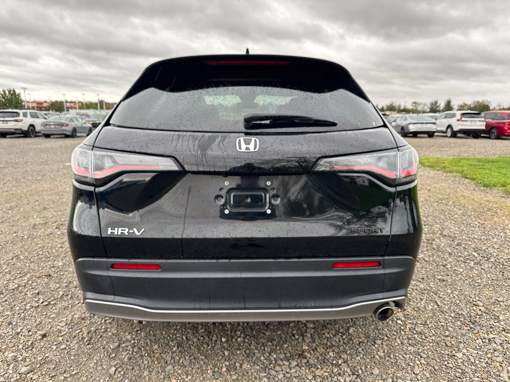 Used 2023 Honda HR-V Sport image 9