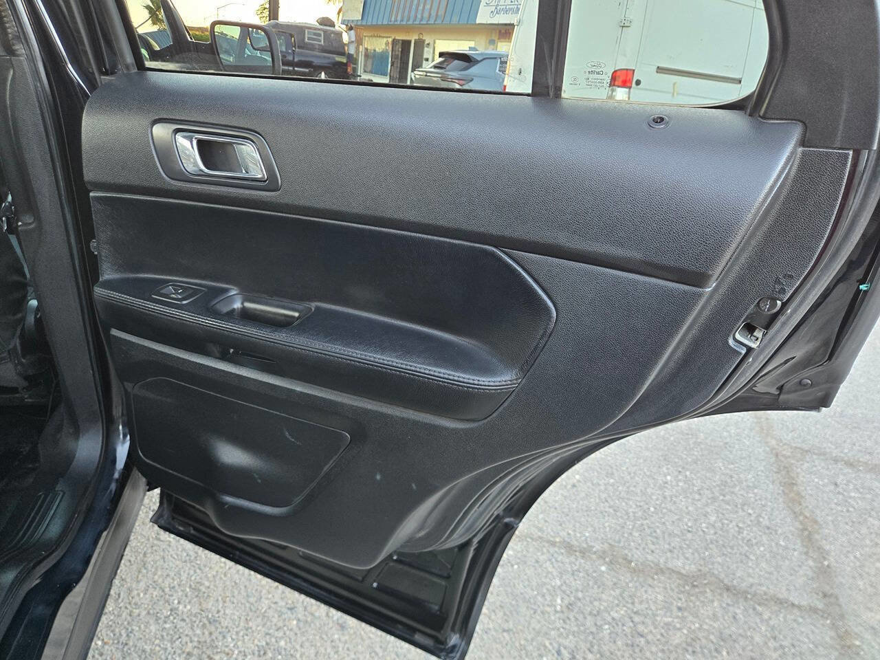 Used 2016 Ford Explorer 4WD Police Interceptor image 30