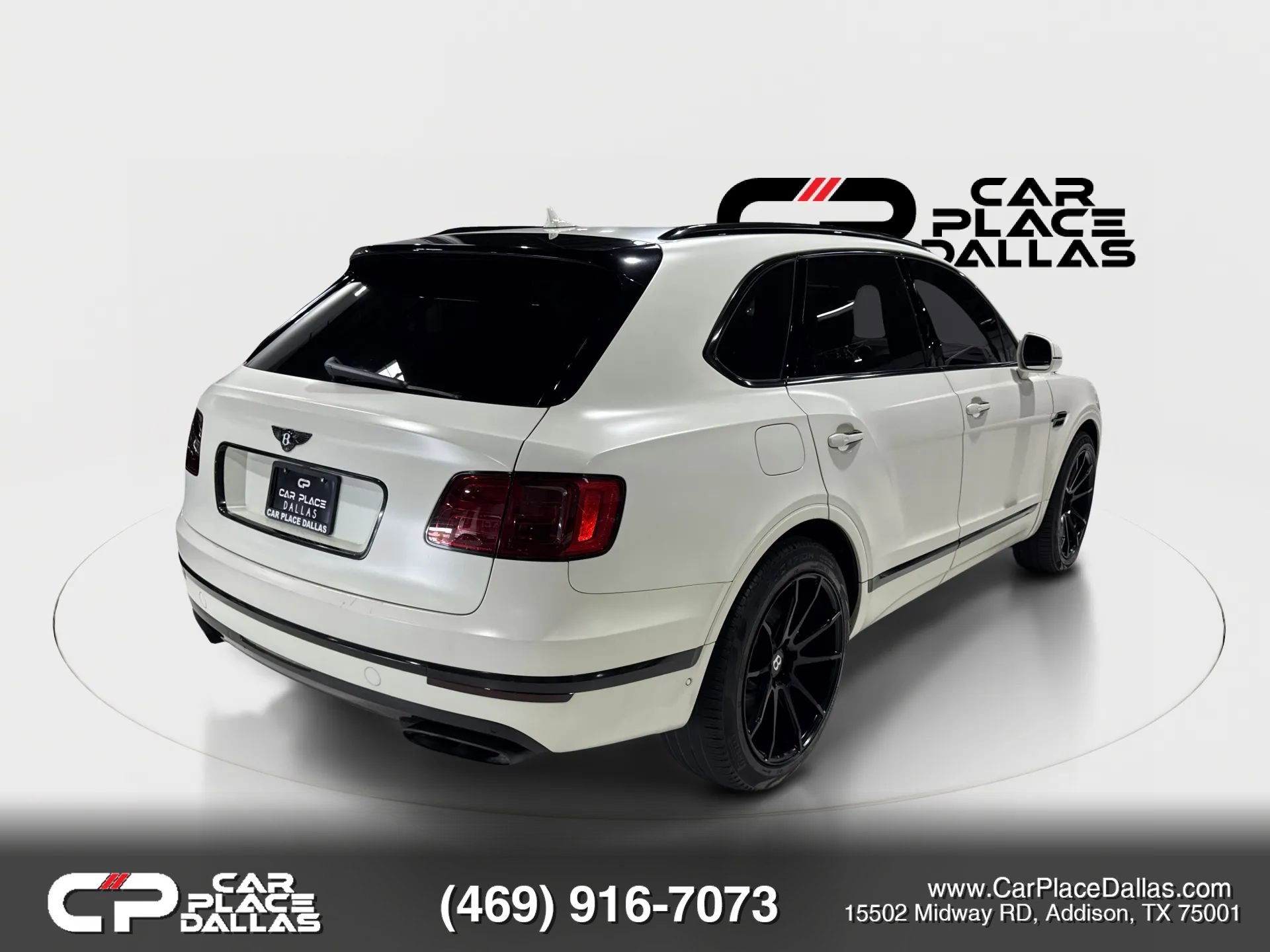 Used 2017 Bentley Bentayga AWD/4WD image 8