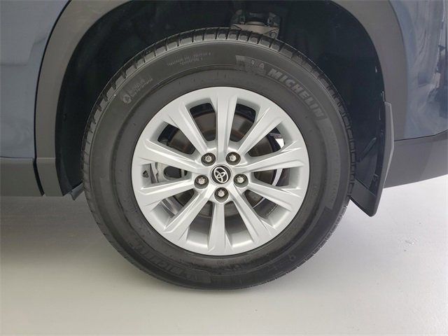 Used 2024 Toyota Grand Highlander XLE image 14