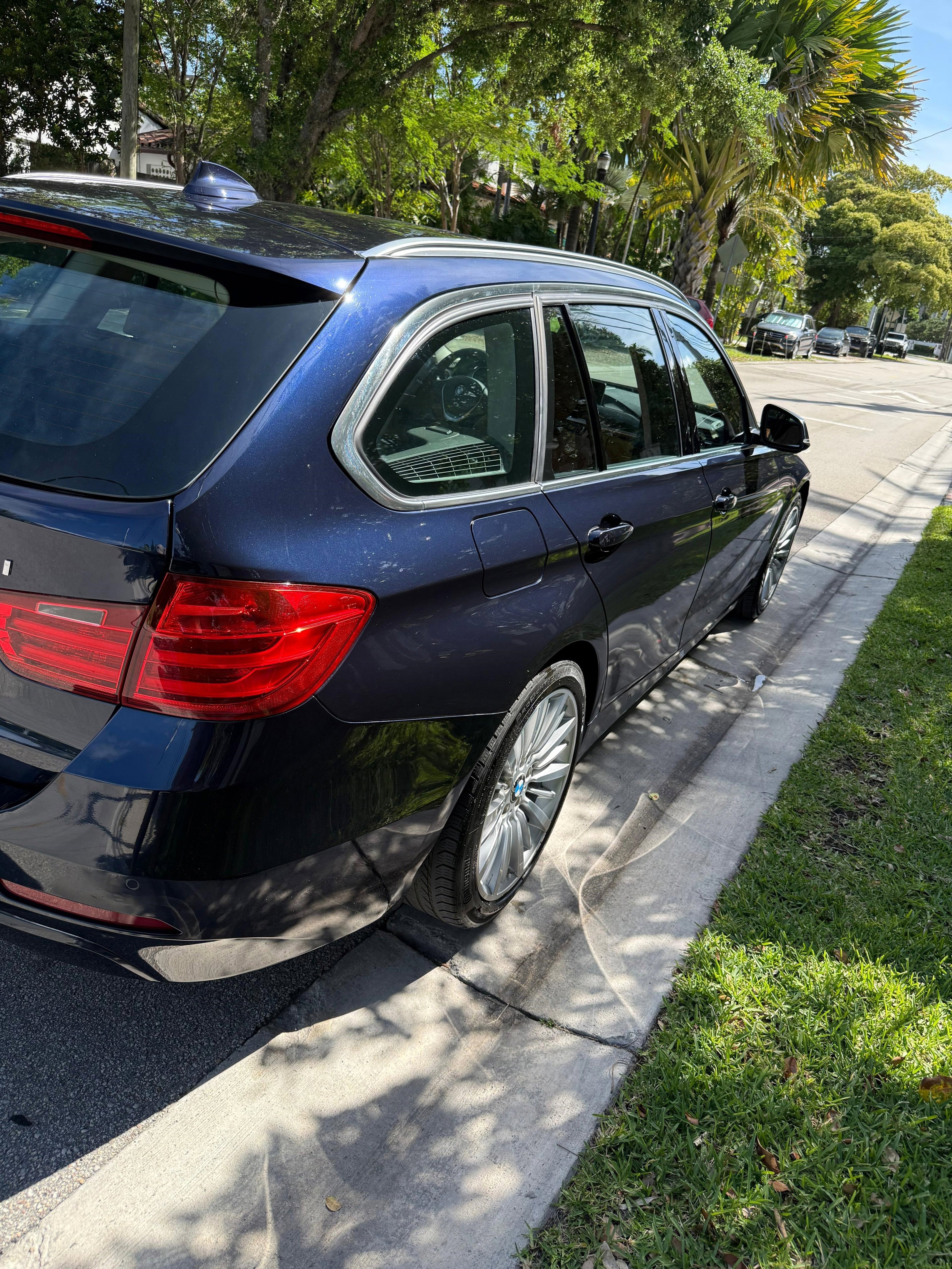Used 2015 BMW 328i xDrive Wagon image 39