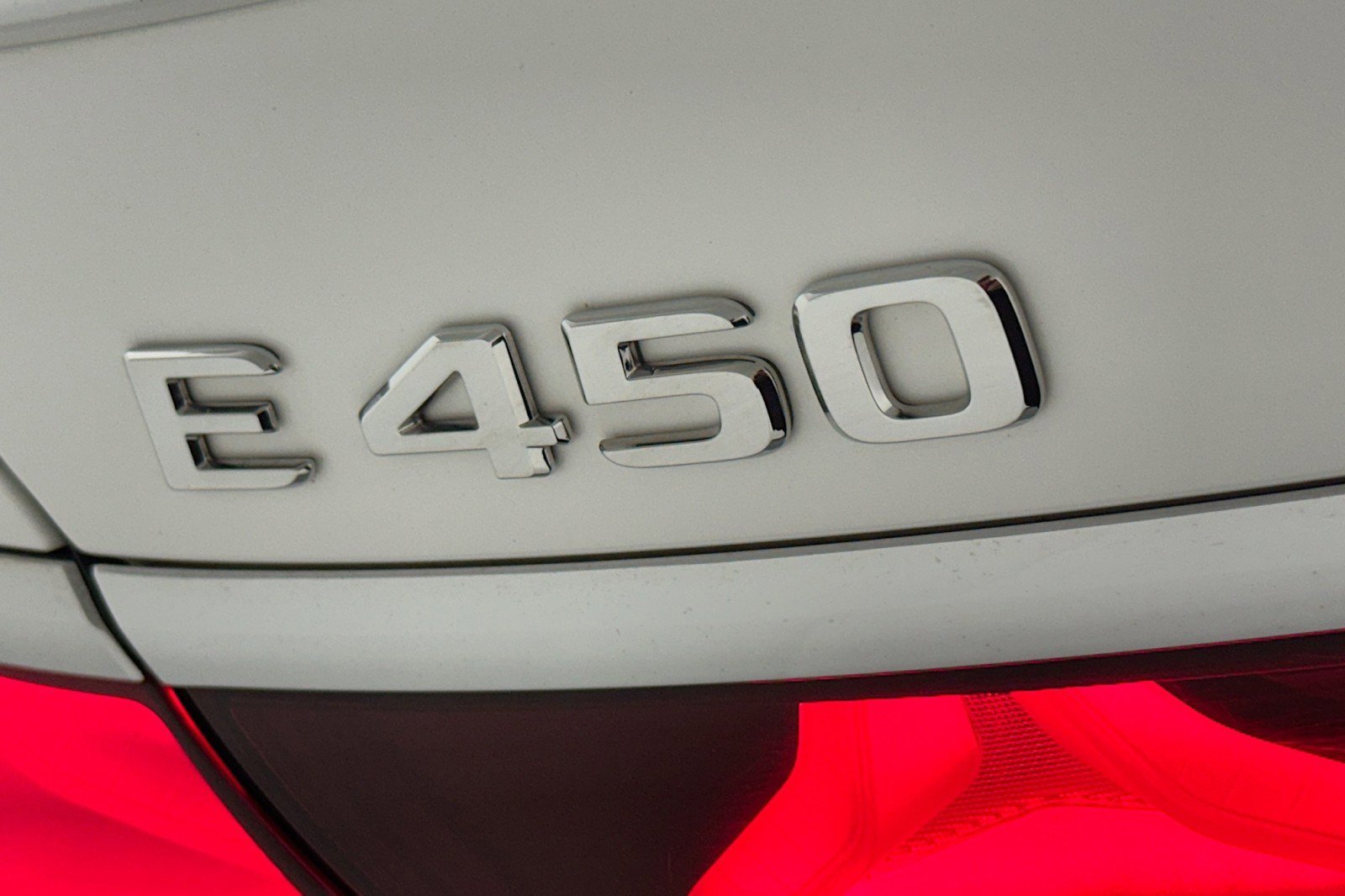 Used 2026 Mercedes-Benz E 450 4MATIC Sedan image 9