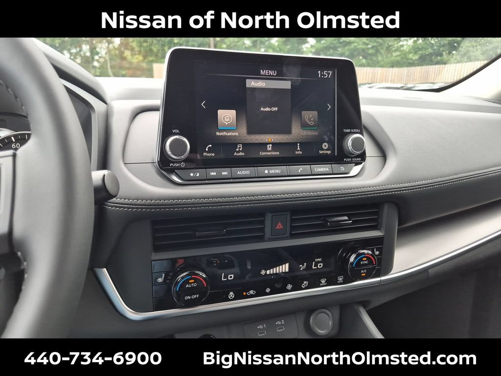 New 2026 Nissan Rogue Dark Armor AWD/4WD image 16