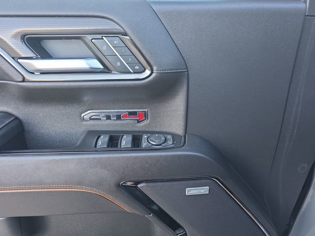 Used 2023 GMC Sierra 1500 AT4 w/ Technology Package AWD/4WD image 11