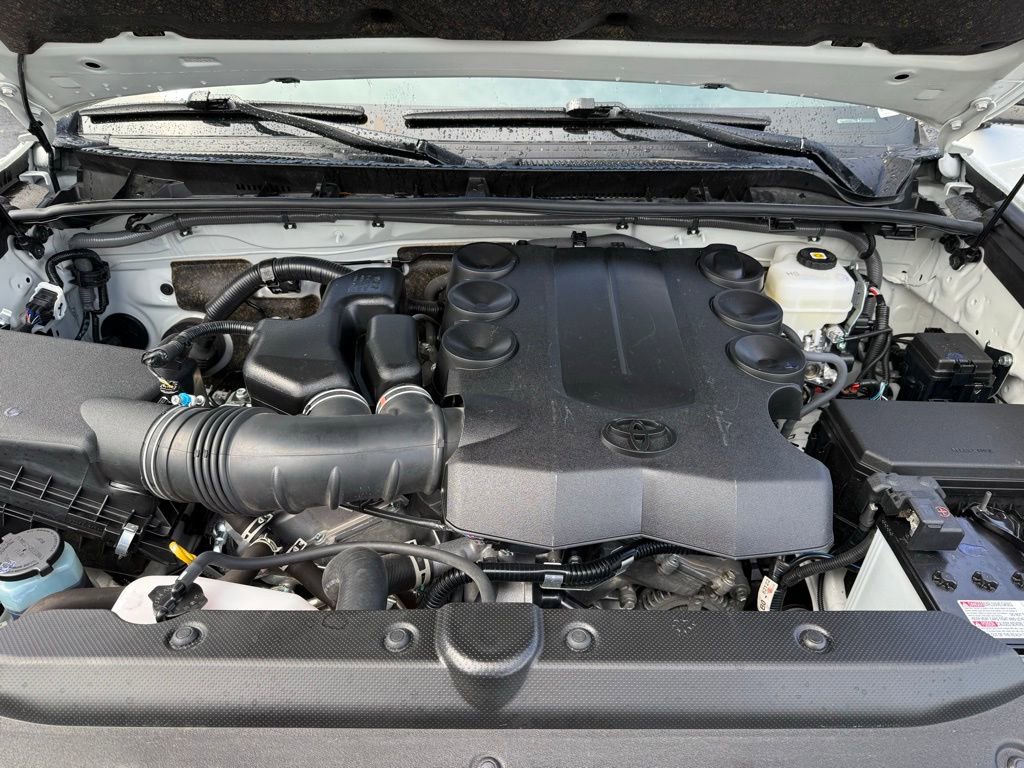 Used 2023 Toyota 4Runner Limited AWD/4WD image 10