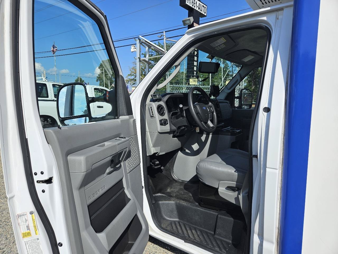 Used 2023 Ford E-350 and Econoline 350 Super Duty w/ Power Windows & Locks Group RWD image 9