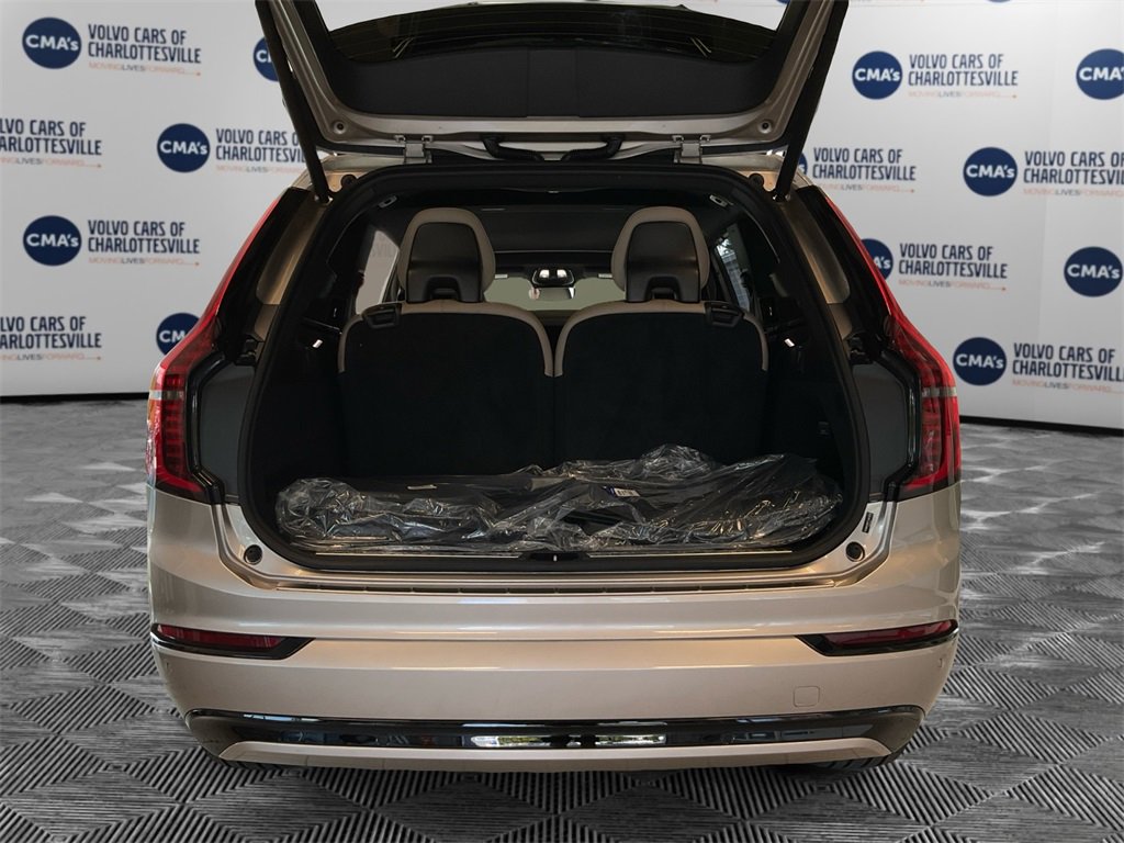 New 2026 Volvo XC90 B6 Ultra w/ Protection Package Premier image 11