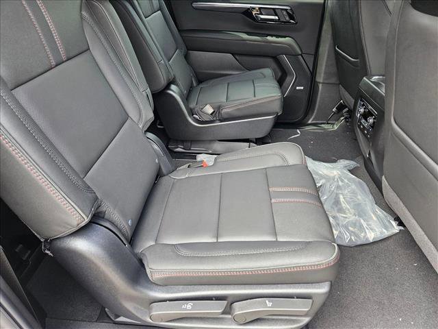 New 2026 Chevrolet Suburban RST image 16