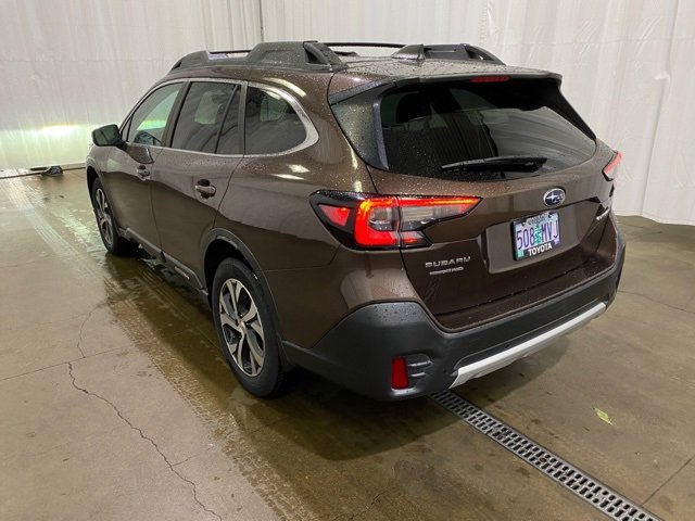 Used 2020 Subaru Outback Limited image 6