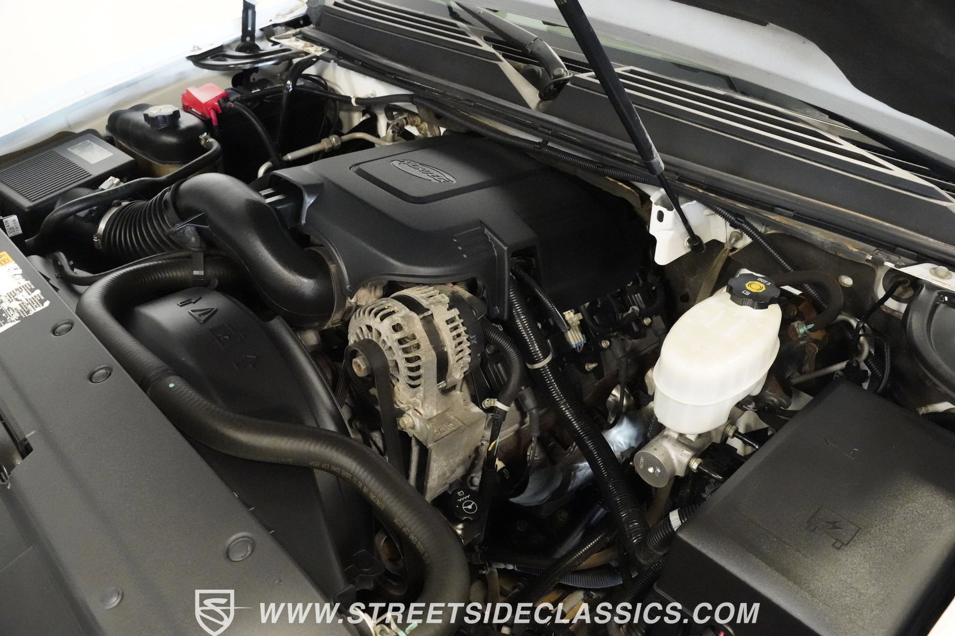 Used 2011 Chevrolet Suburban 2500 w/ Skid Plate Package image 33
