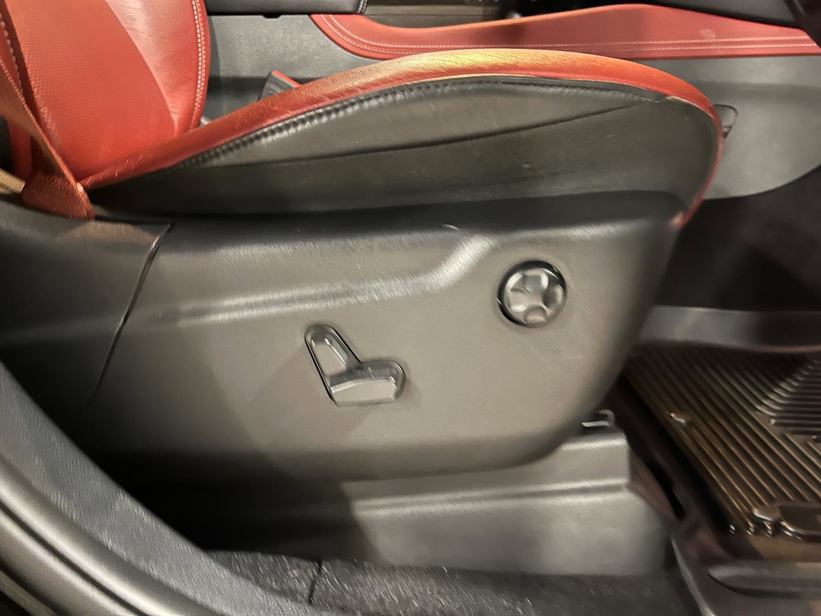 Used 2024 Dodge Durango SRT Hellcat AWD/4WD image 41
