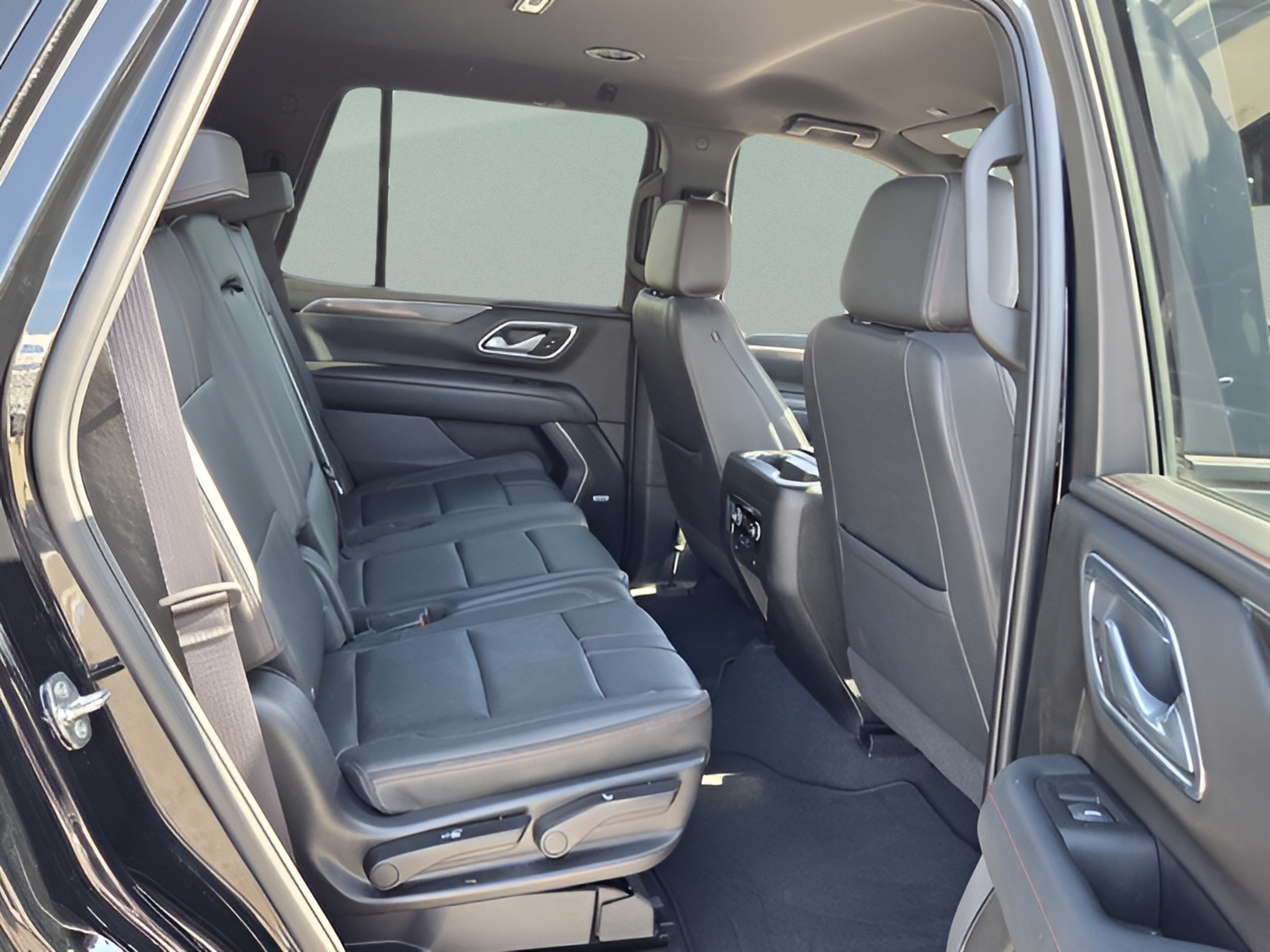 Certified 2022 Chevrolet Tahoe RST RWD image 14