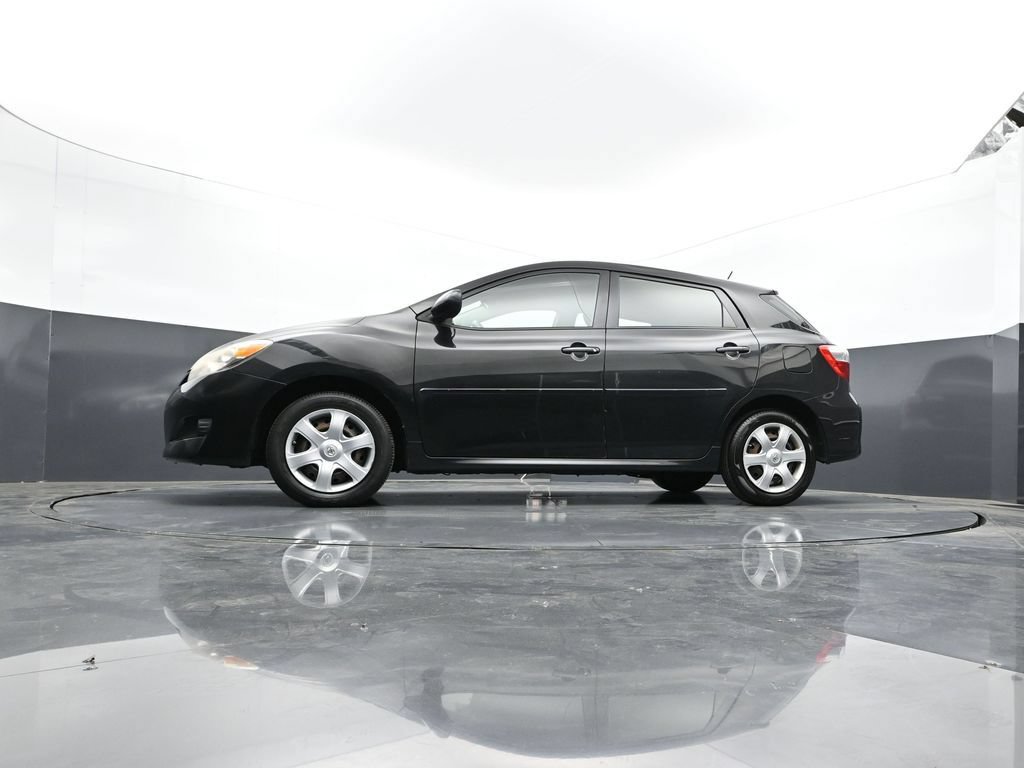 Used 2010 Toyota Matrix S AWD/4WD image 30