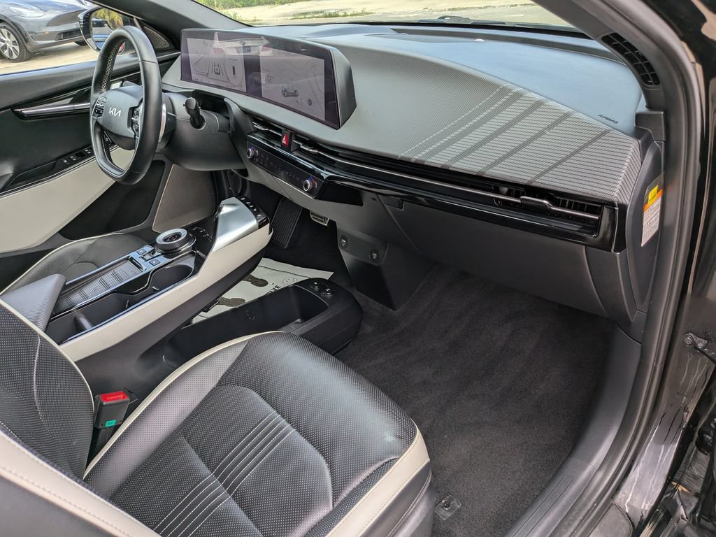 Certified 2023 Kia EV6 GT-Line AWD/4WD image 14