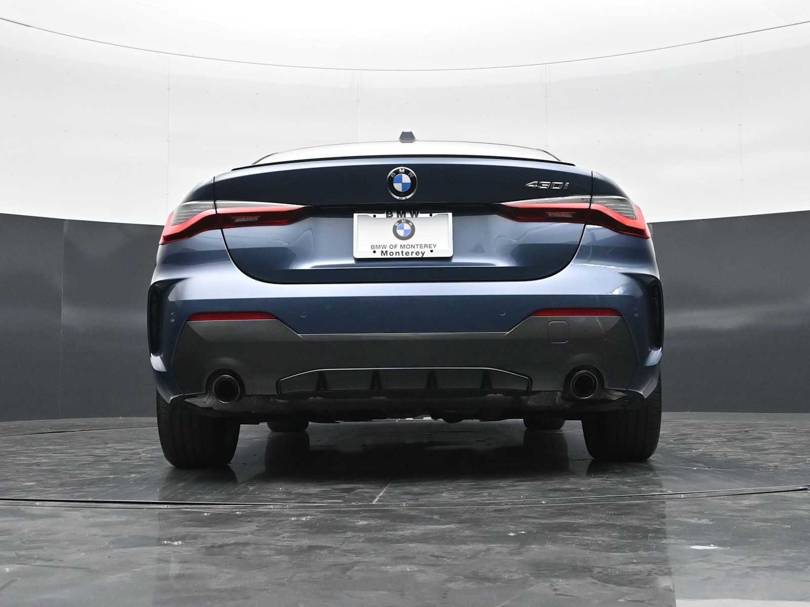 Used 2024 BMW 430i Coupe w/ M Sport Package RWD image 30