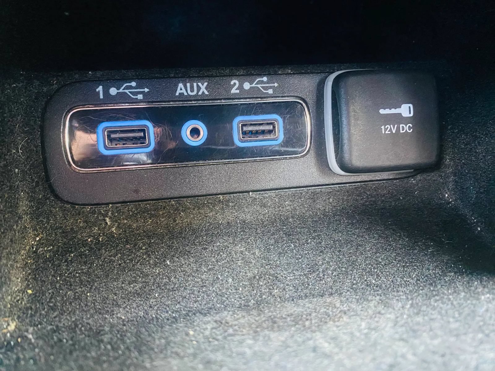 Used 2018 Jeep Grand Cherokee Overland AWD/4WD image 18