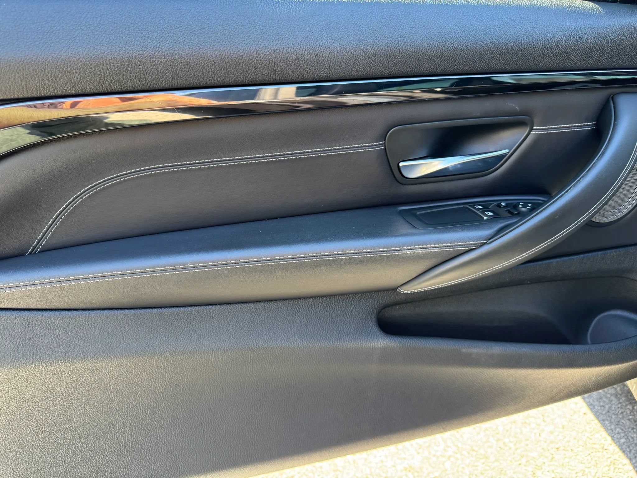Used 2018 BMW M4 Coupe RWD image 13