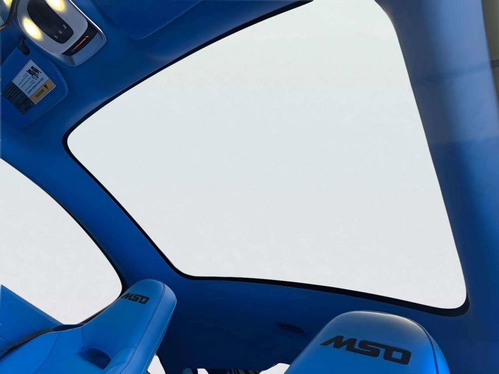 Used 2022 McLaren GT image 23