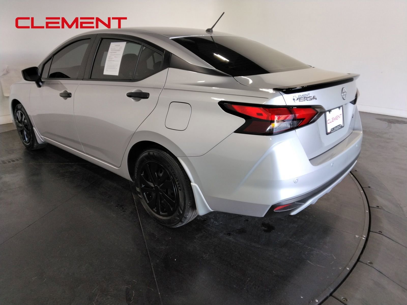 Used 2024 Nissan Versa S w/ Trunk Package image 8