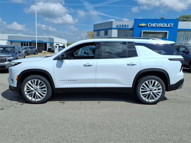 New 2026 Chevrolet Traverse LT w/ Driver Confidence Package image 4