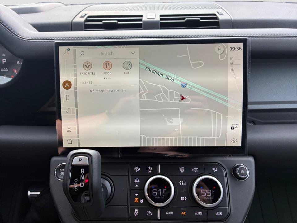 New 2026 Land Rover Defender 110 X AWD/4WD image 17